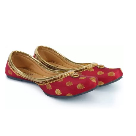 Dulhan Printed Casual Mojaris For Women  (Red)