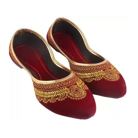Dulhan Printed Casual Mojaris For Women  (Red)